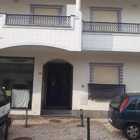 Perfect Downtown With Garage Apartment Albufeira