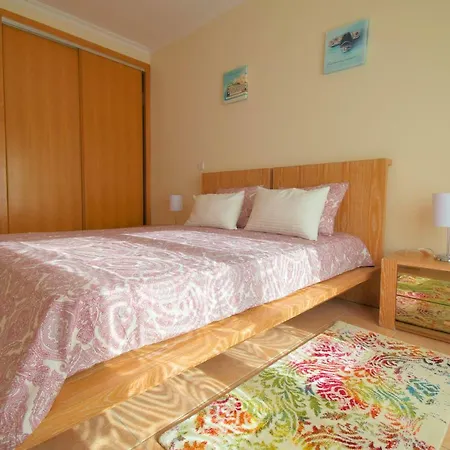 Perfect Downtown With Garage * Albufeira